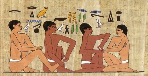 Papyrus découvert en 1979 en Egypte lors des fouilles à Saqqara (-2230 av. J.C.), décrivant une séance de réflexologie plantaire (à gauche) et palmaire (à droite)